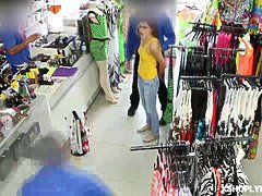 Schönheit, Grosse titten, Blondine, Blasen, Mutti, Büro, Jungendliche (18+), Flotter dreier