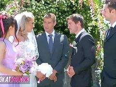 Grote mammen, Blond, Bruinharig, Hondjeshouding, Vingeren, Hd, Likken, Kut duiken