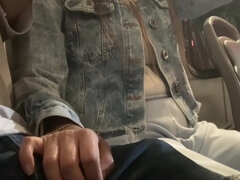 Grosse titten, Bus, Fetisch, Flashen, Handjob, Masturbation, Im freien, Spanner