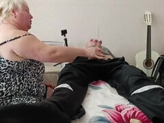 Stepmom Zona901 Gives Deep Throat Blowjob and Swallows Cum