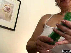 Granny-threesome, mom-threesome, granma