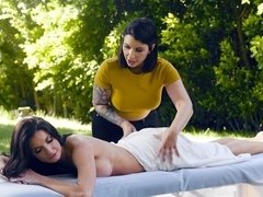 デカパイ, 茶髪の, 指いじり, 彼女, キス, レズビアン, なめる, 淫乱熟女