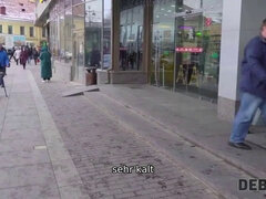 Blasen, Gehörnter ehemann, Hundestellung, Hardcore, Hd, Geld, Natürlichen titten, Russisch