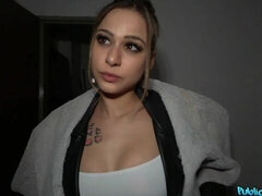 Grote lul, Hardcore, Geld, Natuurlijke tieten, Gezichtspunt, Mager, Tiener, Tieten likken