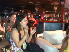 Aziatisch, Grote mammen, Blond, Bruinharig, Sperma shot, Lul, Sperma in gezicht, Handbeurt