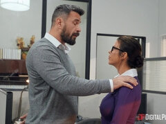 舐める尻, デカパイ, フェラチオ, 中出し, ヨーロピアン, フェティッシュ, スカート, おもらし