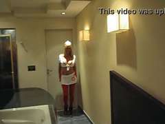 Tetas grandes, Hotel