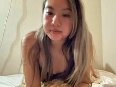 Leie, Asiatisch, Blondine, Koreanisch, Erotischer film, Solo, Netzkamera