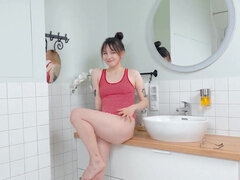 18 jaar, Mooi, Hardcore, Masturbatie, Natuurlijk, Orgasme, Douche, Alleen