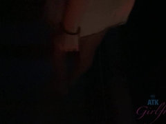 Amateur, Penetracion con dedos, Novia, Fiesta, Pov, Público, Coño, Falda