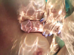 Большие сиськи, Минет, Брюнетки, На природе, Бассейн, Жесткий секс, Под водой