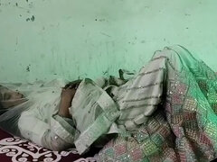 Big booty Indian is getting fucked on her honeymoon