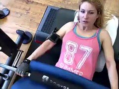 Любители, Минет, Грязь, Эксгибиционист, Милф, На публике