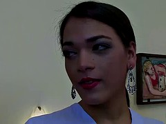 Hard, Domestique, Transsexuelle, Suçant