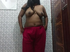 Desi Girl Bath Time - Homemade Village Teen Solo HD