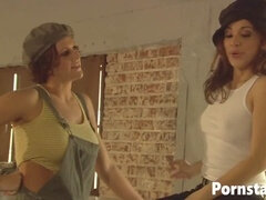 Amerikaans, Pijpbeurt, Sperma shot, Hardcore, Pornster, Kut duiken, Tieten likken