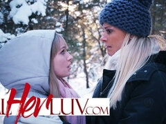 18 летние, Ноги, Пальцем, Хд, Милф, Табу, Молоденькие, Сиськи