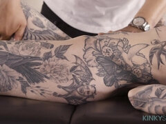 Robe, Faciale, Léchez, Mère que j'aimerais baiser, Seins naturels, Tatouage, Nénés, Mouillée