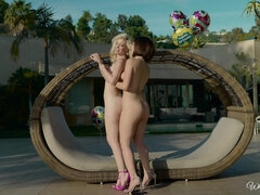 Alluring young lesbians sex clip