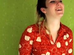 Enthousiasteling, Bruinharig, Vingeren, Hd, Softcore pornografie, Alleen, Tieten likken