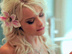 アラブ, 着衣女と全裸男, 熟年, 淫乱熟女