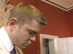 ブロンド, 捕まる, 浮気者, 中出し, 旦那, 下着, ゴックンする, 三人