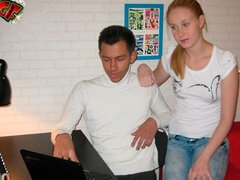 Cul, Blonde, Sucer une bite, Cocu, En levrette, Orgasme, Russe, Adolescente