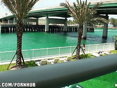 Leie, Braunhaarige, Hardcore, Latina, Piercing, Pov, Rasiert, Jungendliche (18+)