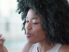 Negro, Morena, Rostro sentado, Penetracion con dedos, Interracial, Lesbiana, Lamidas, Realidad