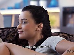 フェラチオ, 彼氏, 茶髪の, 爸, Hd, オナニー, 剃毛, ティーン