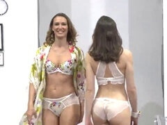 ヒール, 下着, 淫乱熟女, 母, 乳首, ソフトコア, オッパイの