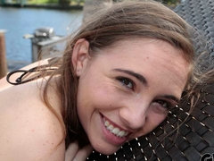 Blondine, Blasen, Klaffend, Handjob, Pov, Rasiert, Entkleiden, Jungendliche (18+)