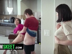 Top Voyeur Moments: Chanell Heart, Khloe Kapri, Penelope Woods, Zoe Parker