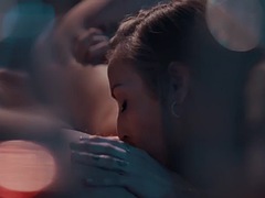 Stellung 69, Hardcore, Küssen, Lesbisch, Muschi, Tätowierung, Jungendliche (18+), Titten