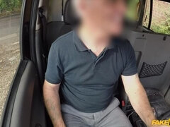 お尻, イギリス人, 手コキする, 自然山雀, アウトドア, オマンコ, タトゥー, オッパイの