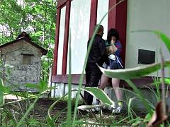 Sucer une bite, Attrapée, Couple, Tir de sperme, Mignonne, Japonaise, Embrassement, Strapon
