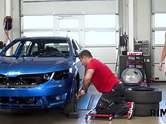 舐める尻, ブロンド, 巨乳な, ヨーロピアン, Hd, なめる, 淫乱熟女, ショートヘア