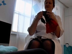 Belle grosse femme bgf, Tir de sperme, Médecin, Branlette thaïlandaise, Mère que j'aimerais baiser, Nylon, Bureau, Jarretelles