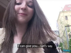 Leie, Hundestellung, Aufs gesicht abspritzen, Handjob, Orgasmus, Pov, Öffentlich, Titten