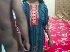 Desi Indian Bhabhi with Huge Boobs Gets Rough Fucked by Devar - Bangla Audio & Saree Strip