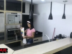 Любители, Минет, Член, На кухне, Служанка, Обнаженные, Португалки, Сосущие