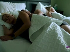 デカパイ, ブロンド, イく瞬間, 娘, 顔射, 三人