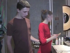 フェラチオ, オーガズム, パンティ, 馬乗り, 叫ぶ, 剃毛, ガリガリ, ティーン