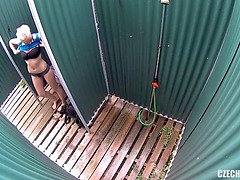 素人, ブロンド, チェコ, 淫乱熟女, 公共, 現実, シャワー, 一人
