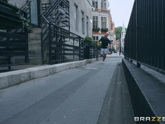 Grosse bite, Sucer une bite, Brunette brune, Dingue, Queue, Hard, Chatte, Nénés