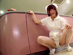 アジア人, イく瞬間, カワイイ, 手コキする, 下着, 乳首, オーガズム, フェラする