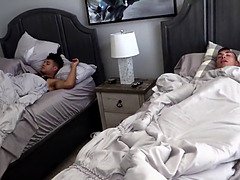 Joe Makes Latina Babe Vanessa Ortiz Tap Out With His Deep Dick!