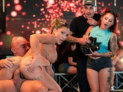 Rubia, Garganta profunda, Polla, Pajear, Madres para coger, Coño, Montar, Tetas