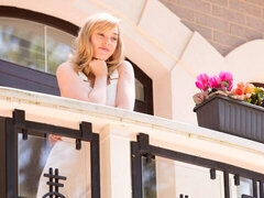 Grosser schwanz, Blasen, Hundestellung, Natürlichen titten, Kurzes haar, Dürr, Jungendliche (18+), Titten