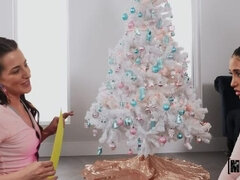 Amateur, Culo, Lamer culo, Morena, Besar, Lesbiana, Tetas naturales, Calcetines